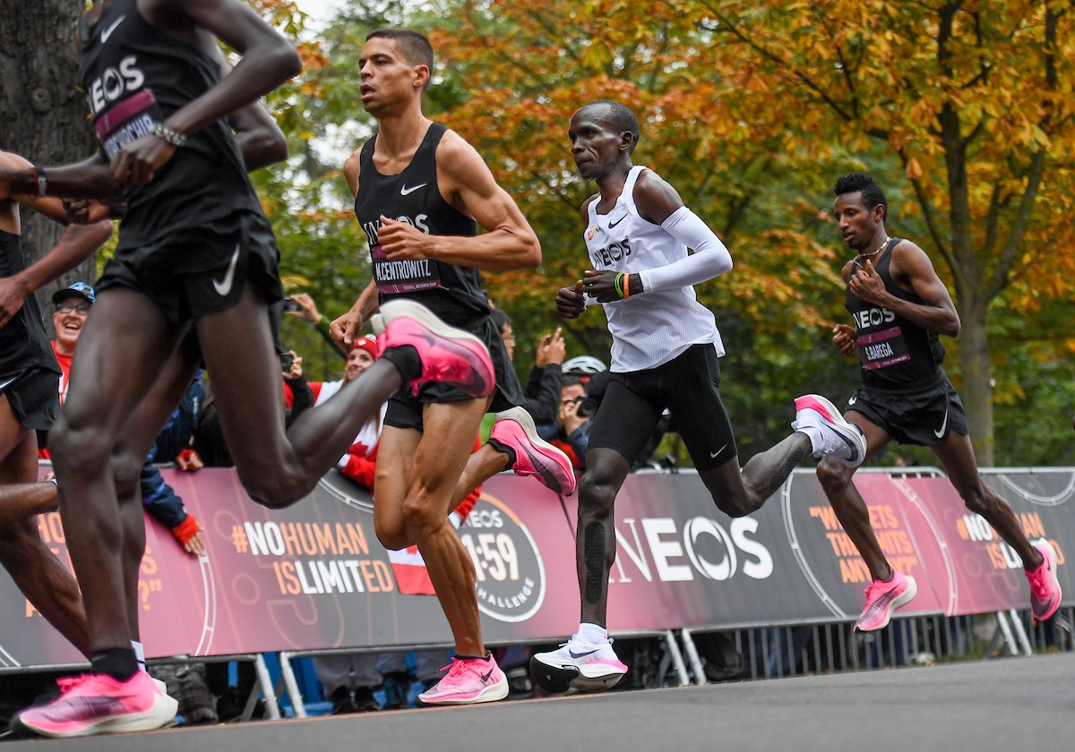 MARATÓN HISTÓRICO 1:59:40 ELIUD KIPCHOGE ROMPE LA BARRERA DE LAS DOS ...